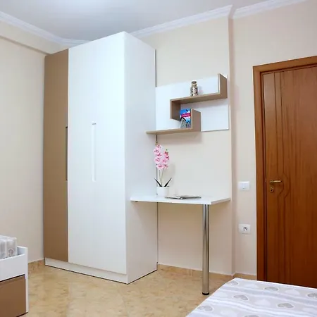 Nomelia Apartament * Vlore